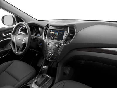 2018 Hyundai SANTA FE XL SE