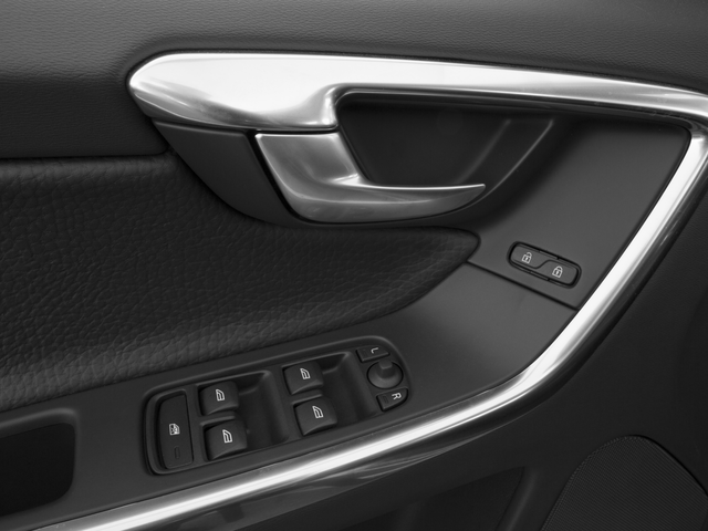 2017 Volvo XC60 Dynamic