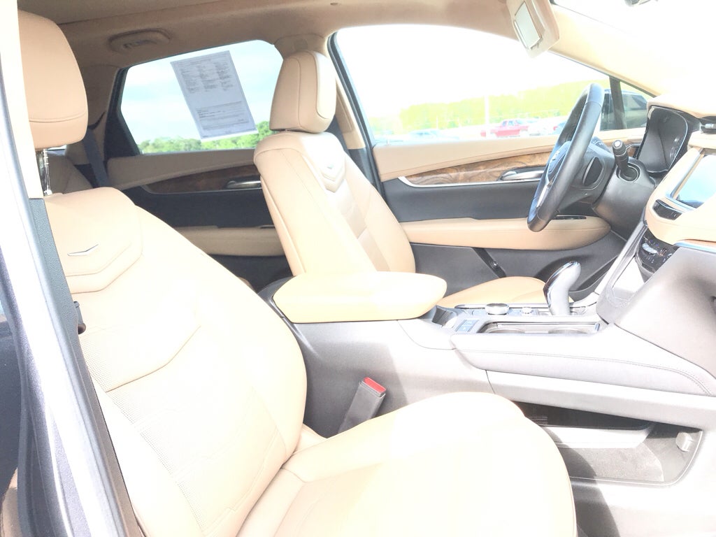 2023 Cadillac XT5 AWD Premium Luxury