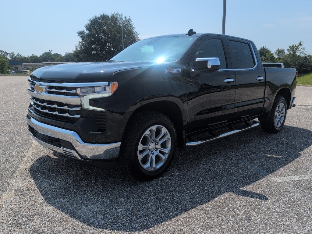 2025 Chevrolet Silverado LTZ