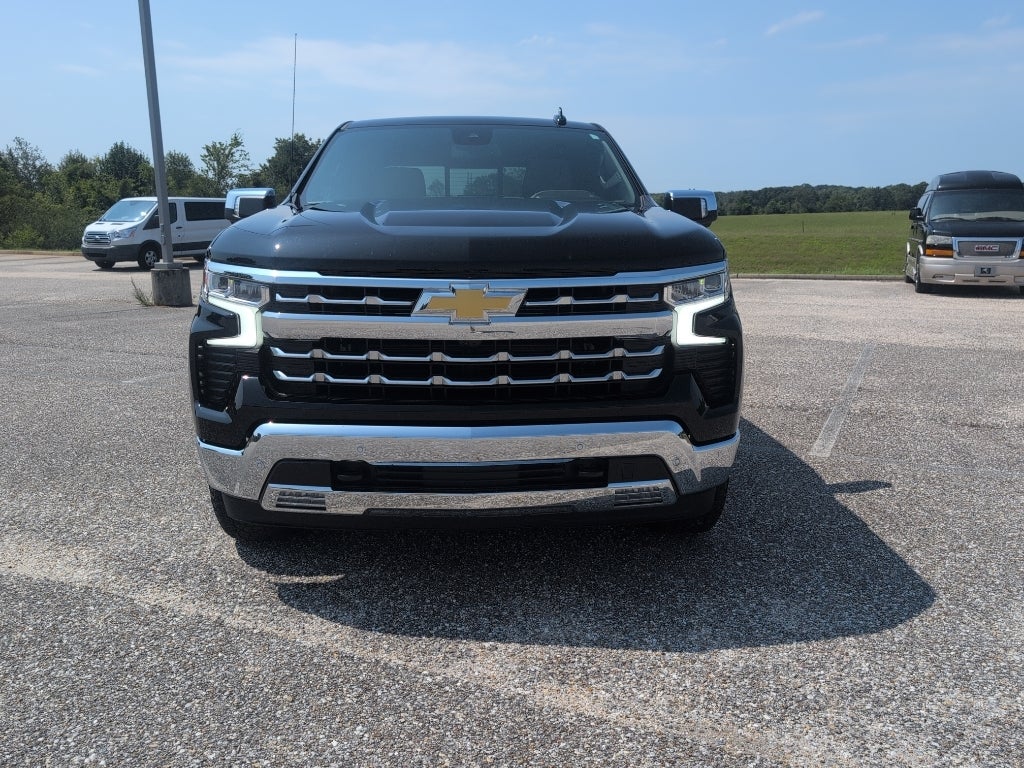 2025 Chevrolet Silverado LTZ