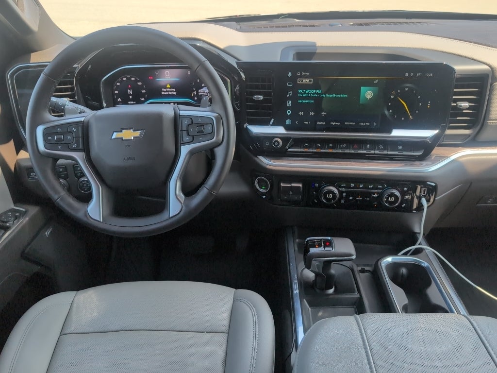 2025 Chevrolet Silverado LTZ