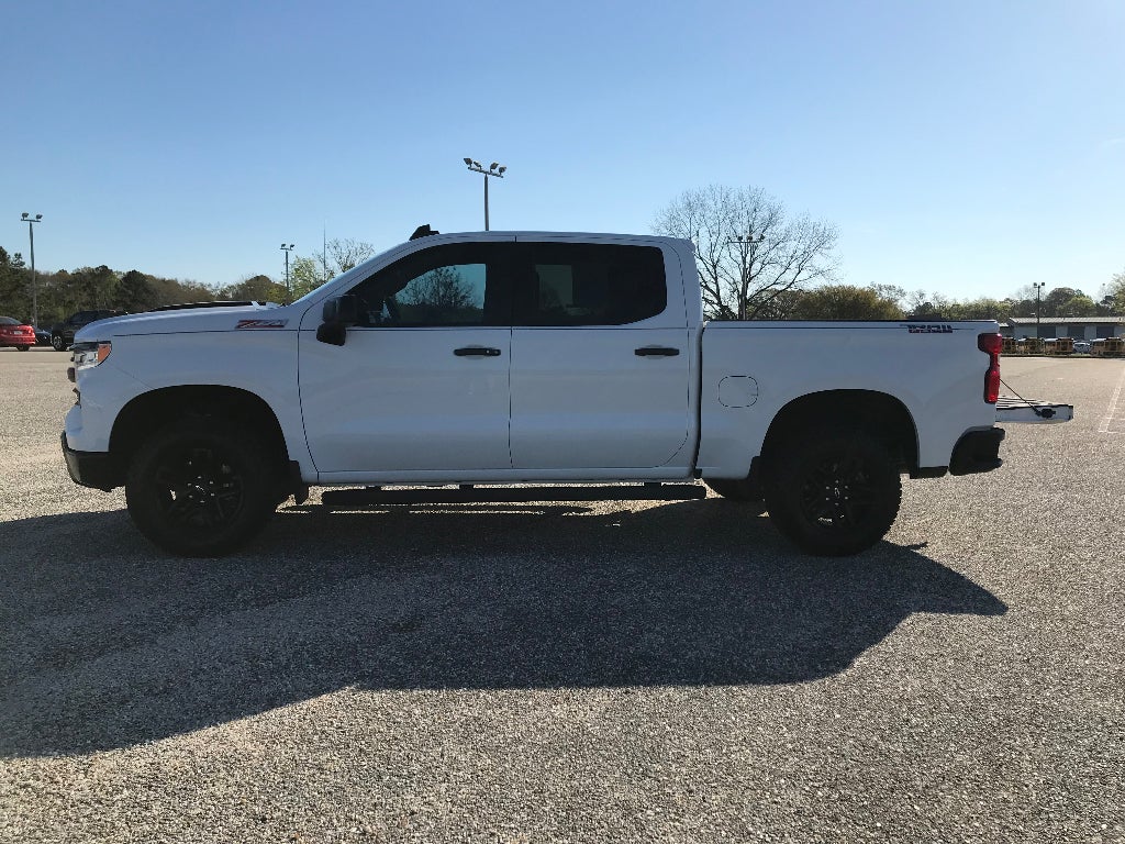 2023 Chevrolet Silverado LT Trail Boss