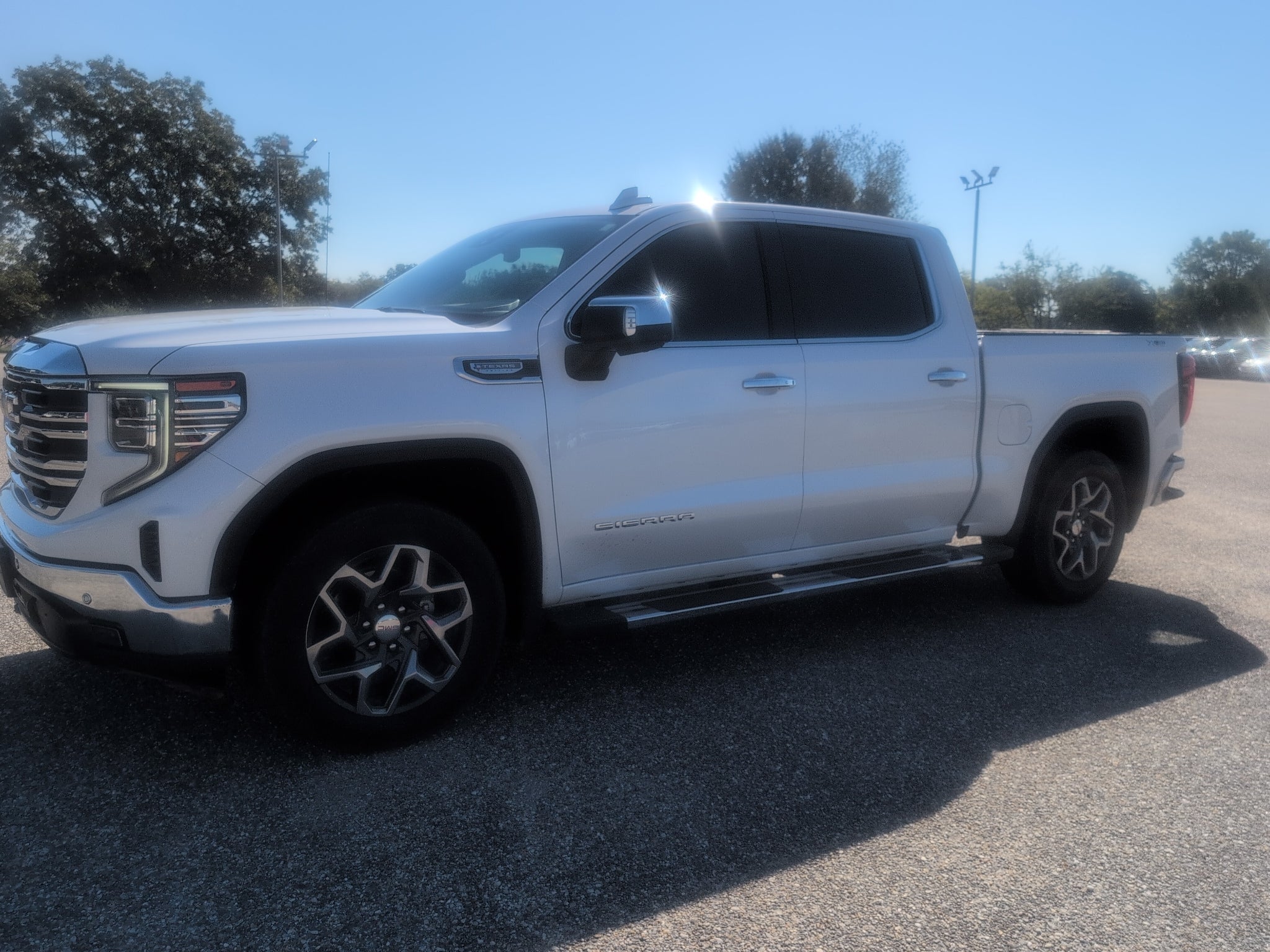 2024 GMC Sierra SLT