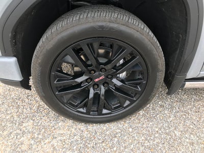 2025 GMC Sierra Denali