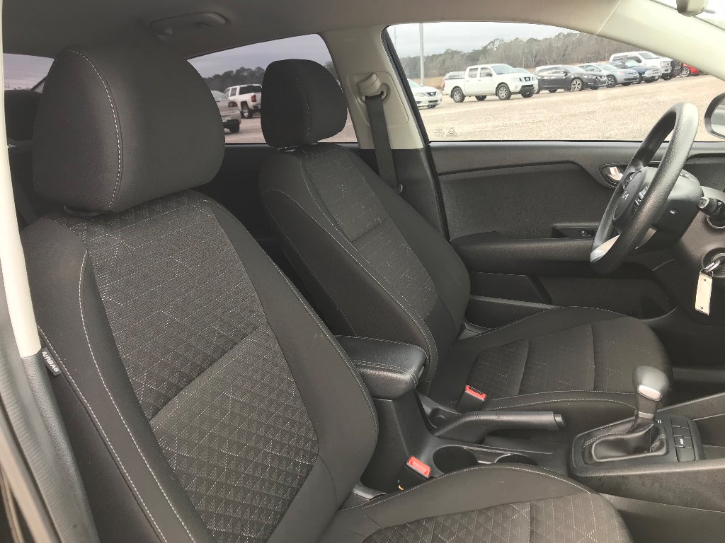 2022 Kia Rio S