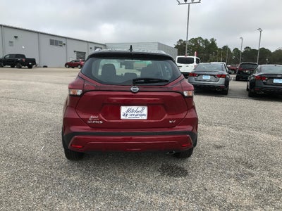 2023 Nissan Kicks SV