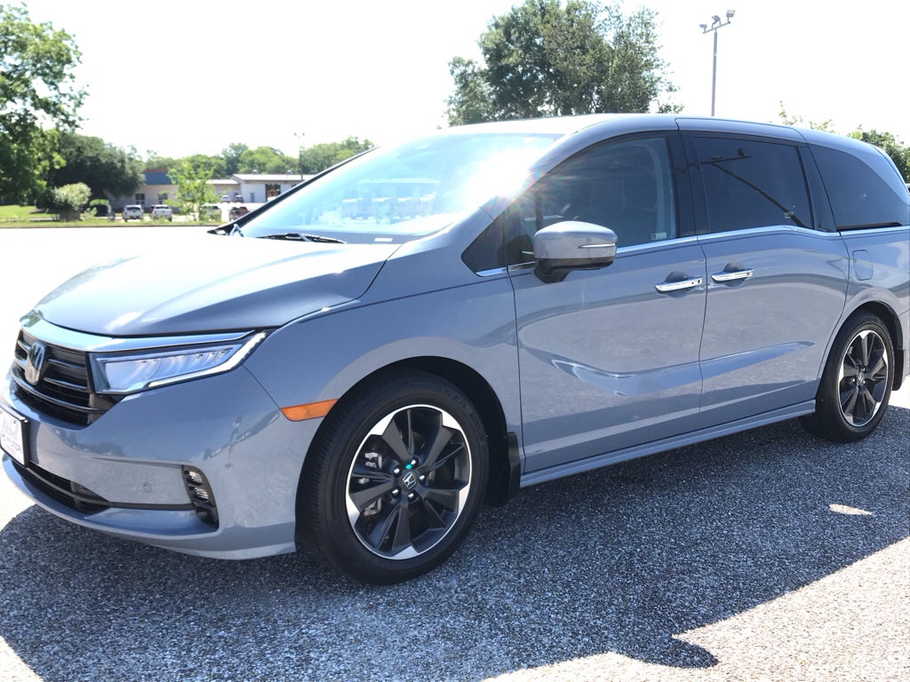 2024 Honda Odyssey Elite's photo