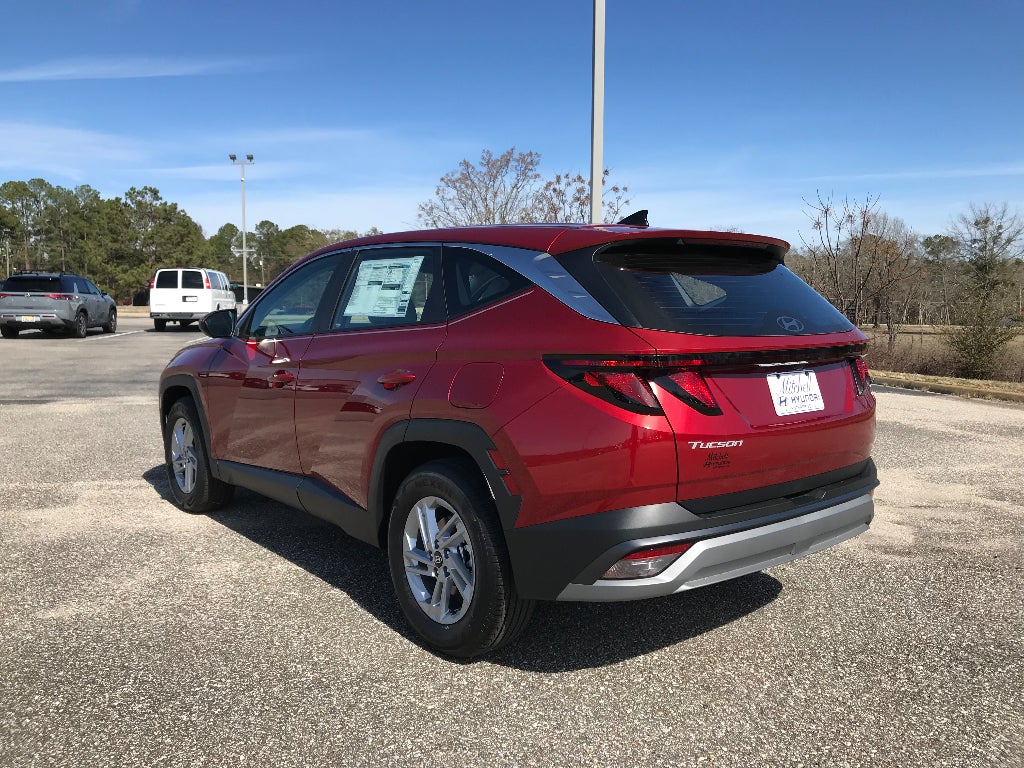 2026 Hyundai TUCSON SE
