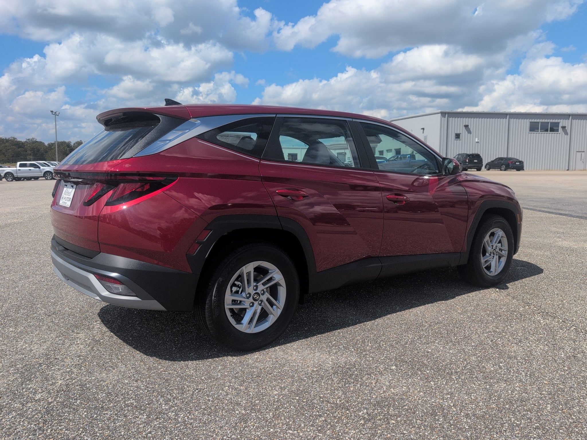 2026 Hyundai TUCSON SE