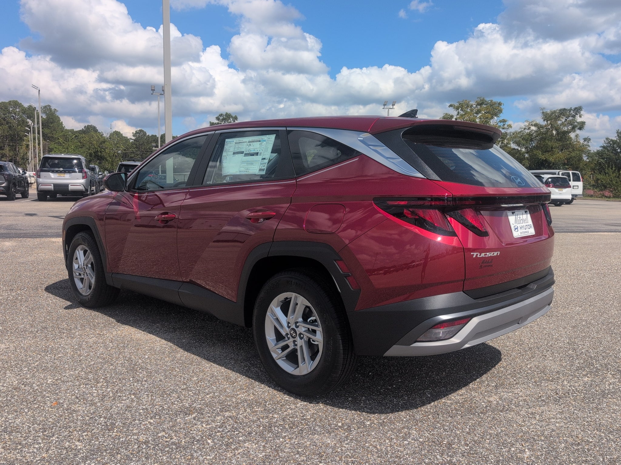 2026 Hyundai TUCSON SE