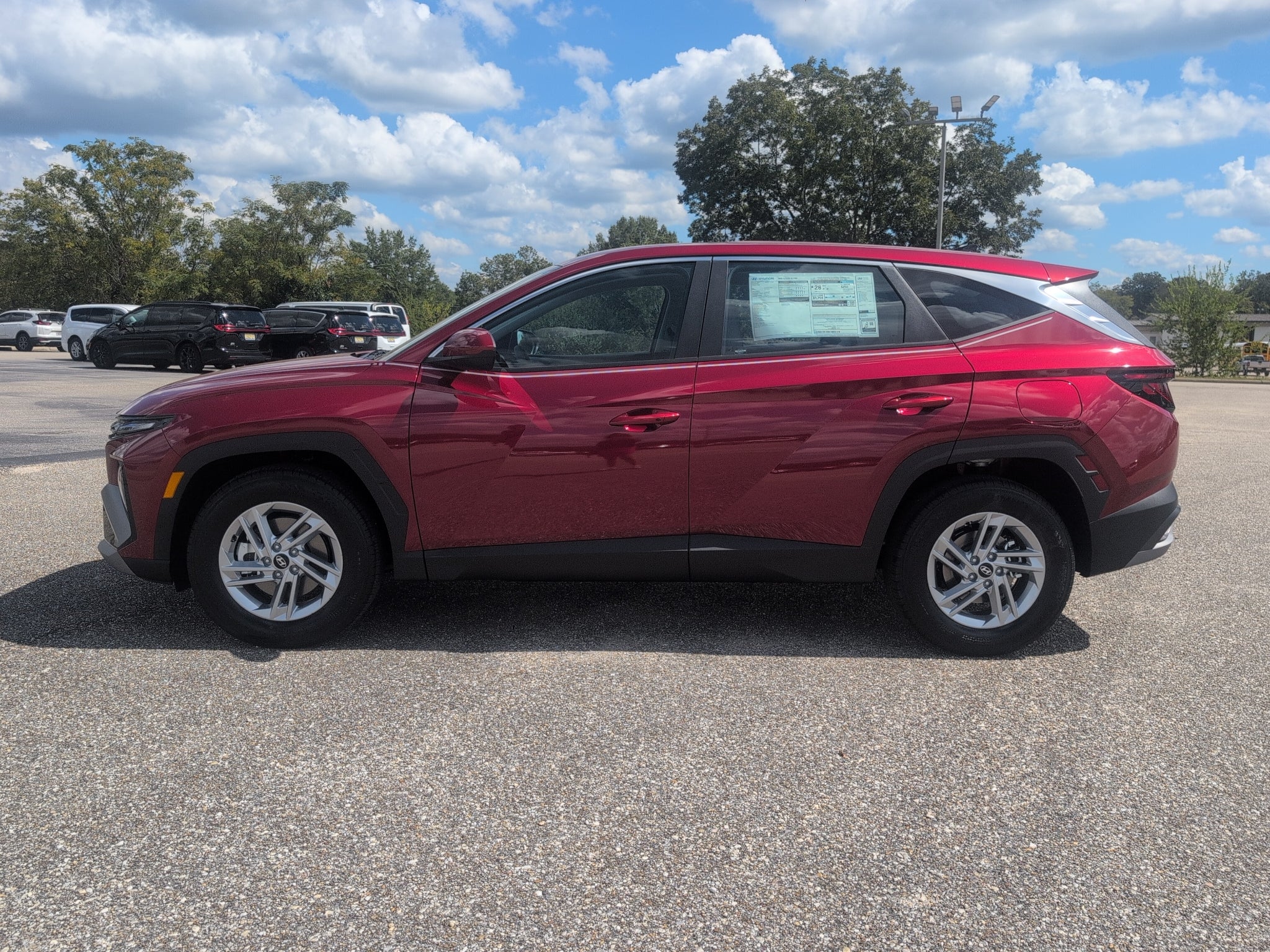 2026 Hyundai TUCSON SE