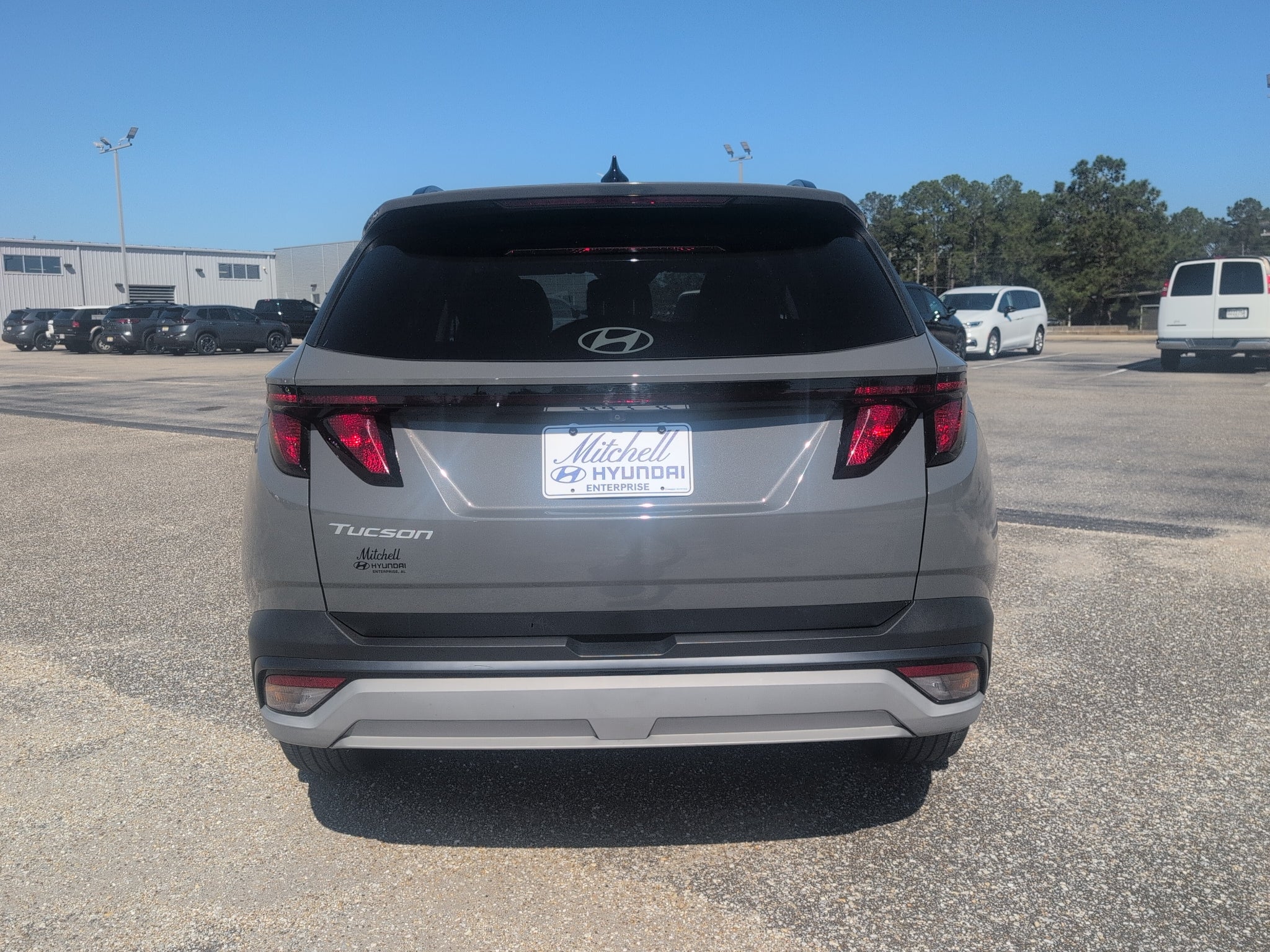 2025 Hyundai TUCSON SEL