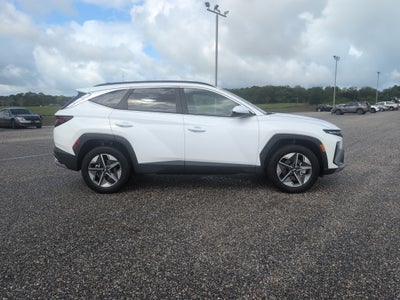 2025 Hyundai TUCSON SEL