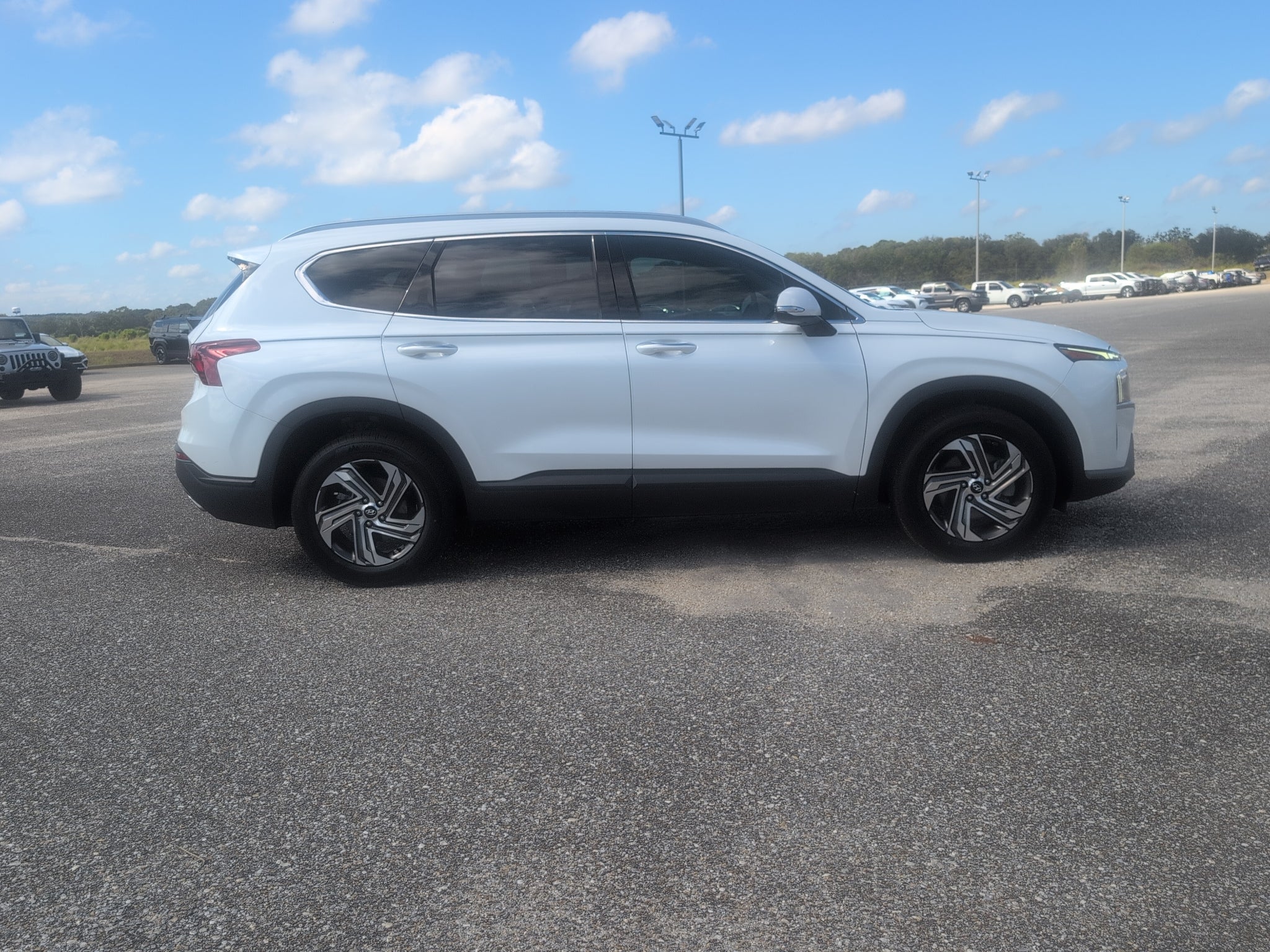 2023 Hyundai SANTA FE SEL