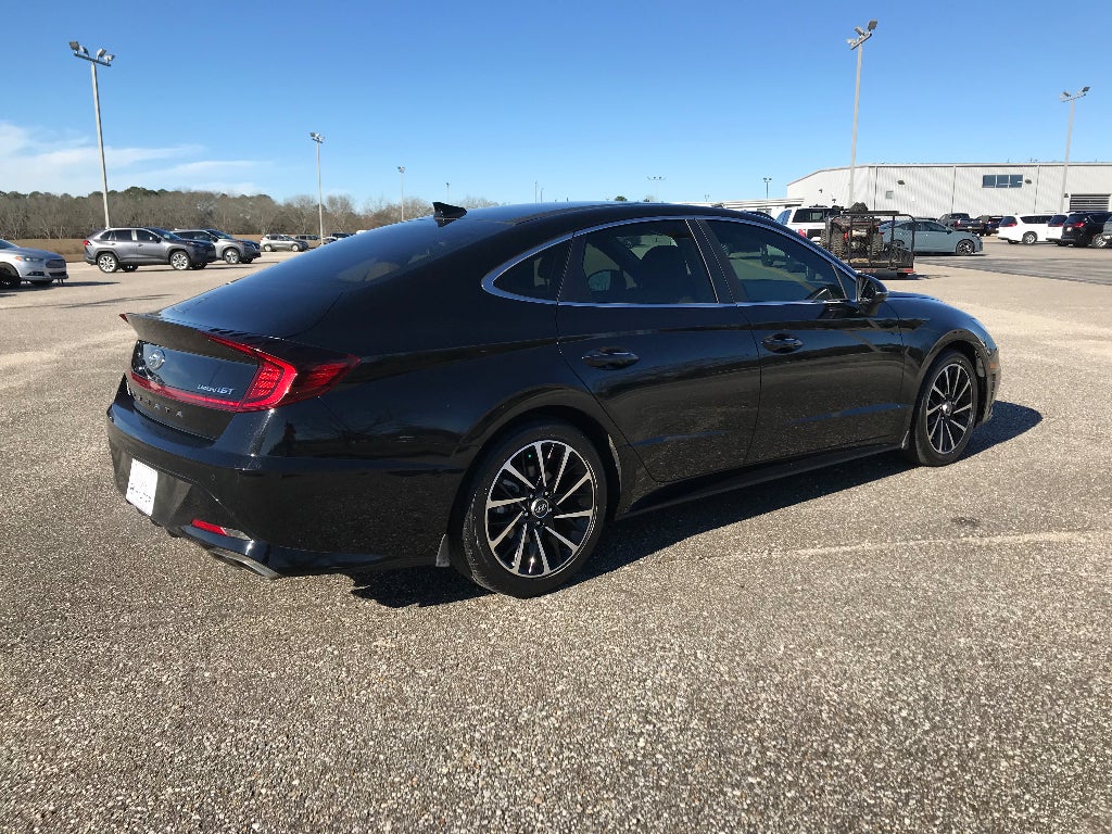 2021 Hyundai SONATA Limited