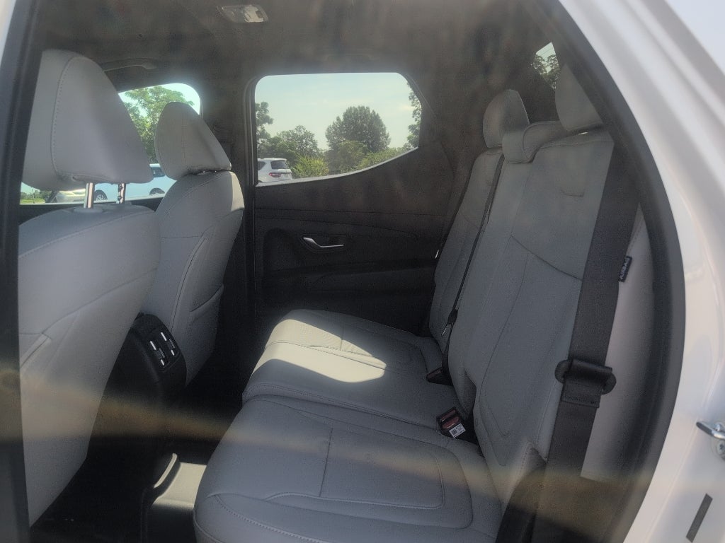 2026 Hyundai SANTA CRUZ SEL Activity