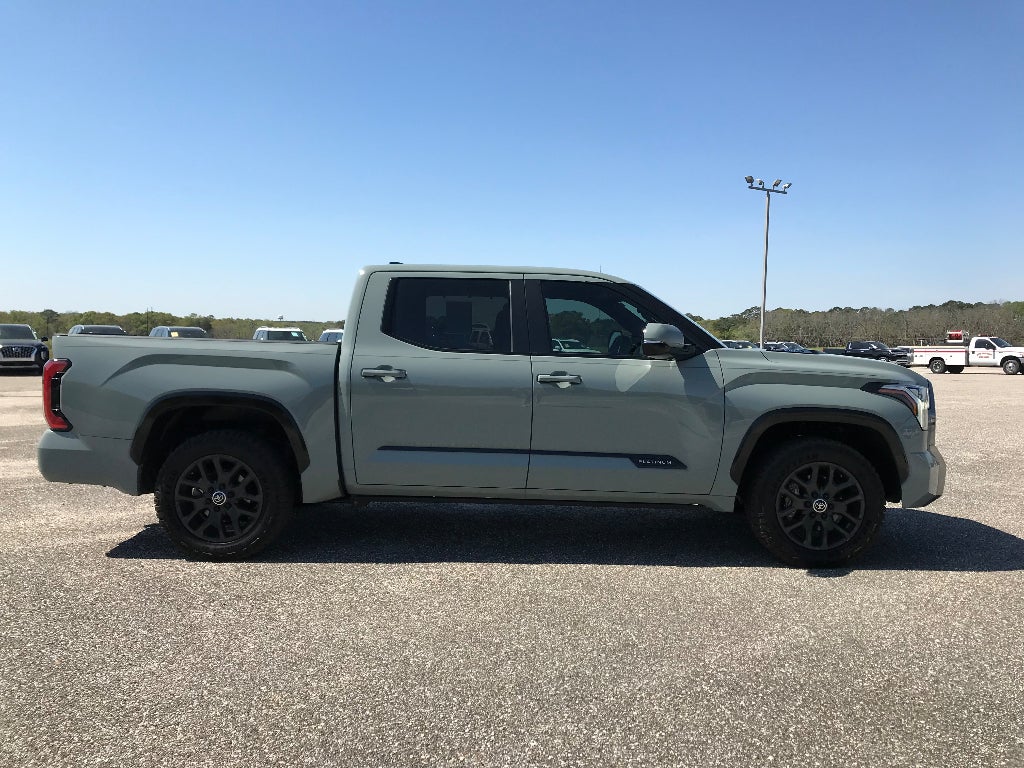 2024 Toyota Tundra Hybrid Platinum Hybrid