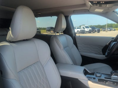 2025 Mitsubishi Outlander SEL