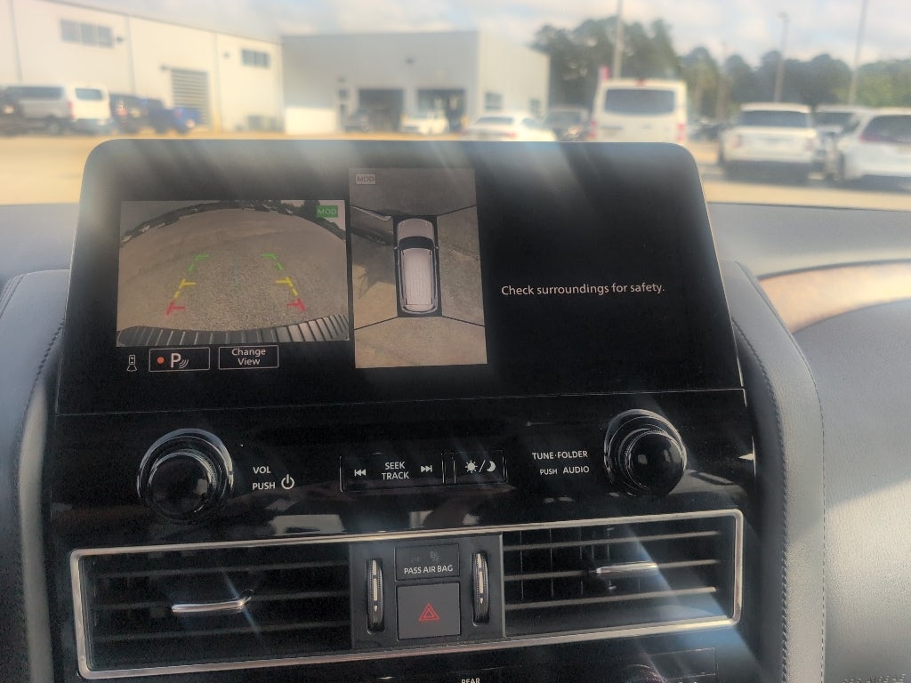 2022 Nissan Armada SL