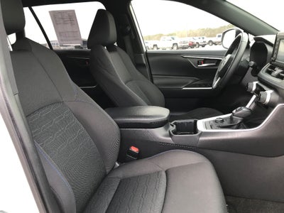 2022 Toyota RAV4 Hybrid SE