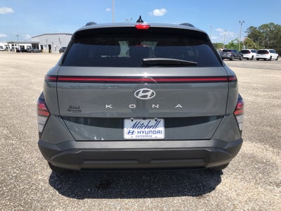 2025 Hyundai KONA SEL