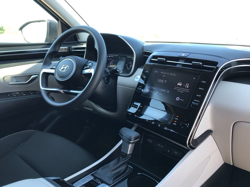 2024 Hyundai TUCSON SEL