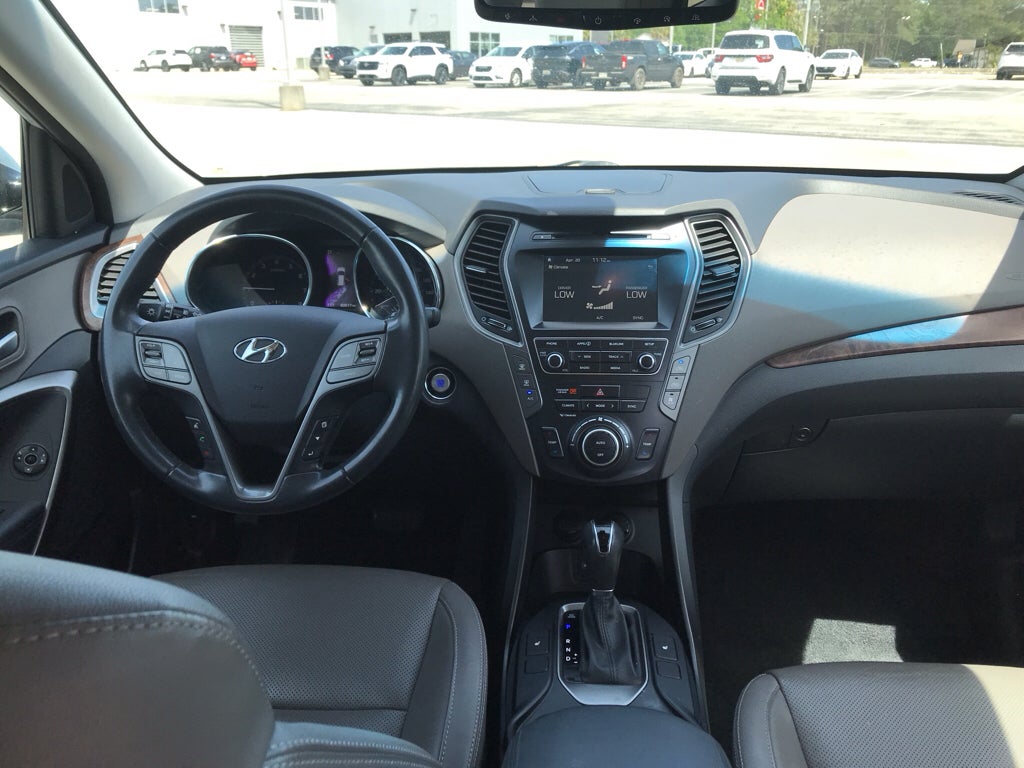 2018 Hyundai SANTA FE XL SE