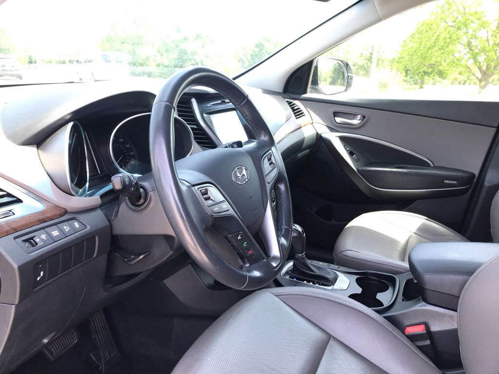 2018 Hyundai SANTA FE XL SE