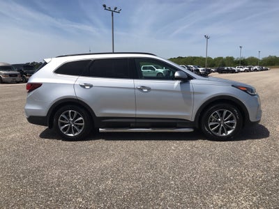 2018 Hyundai SANTA FE XL SE