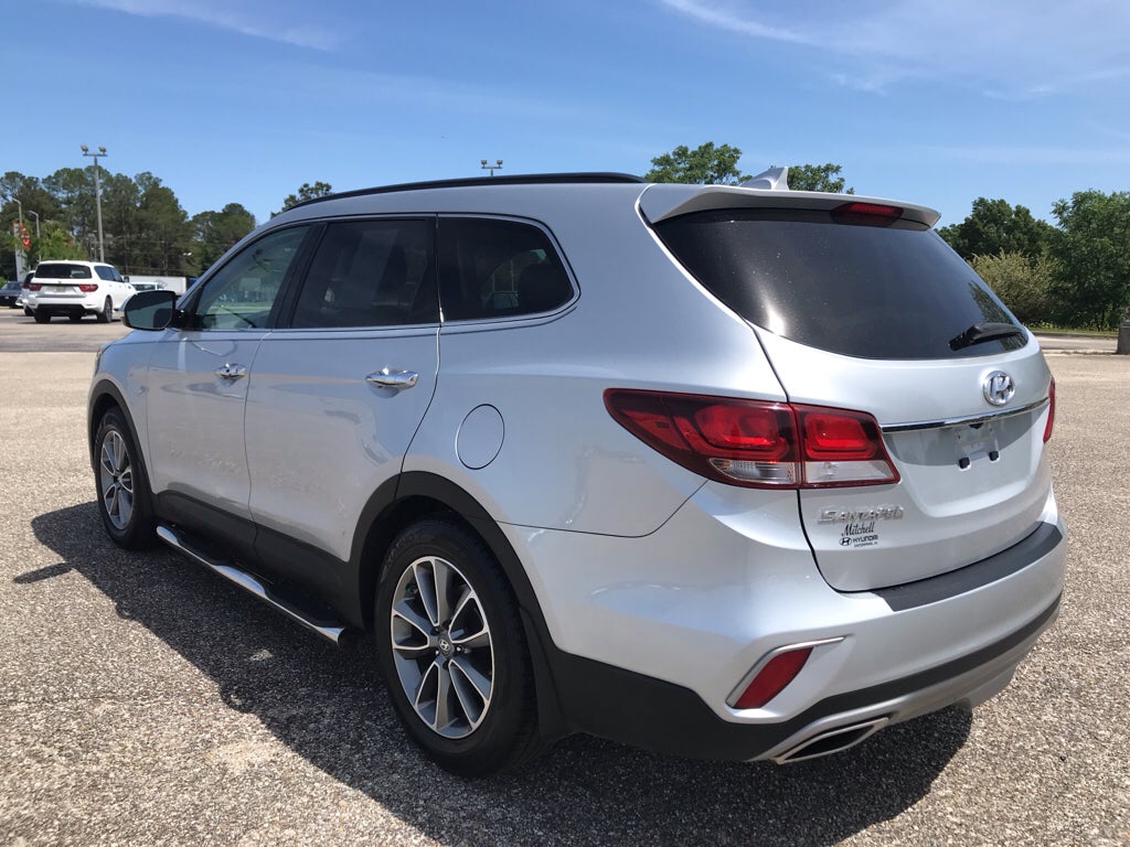 2018 Hyundai SANTA FE XL SE