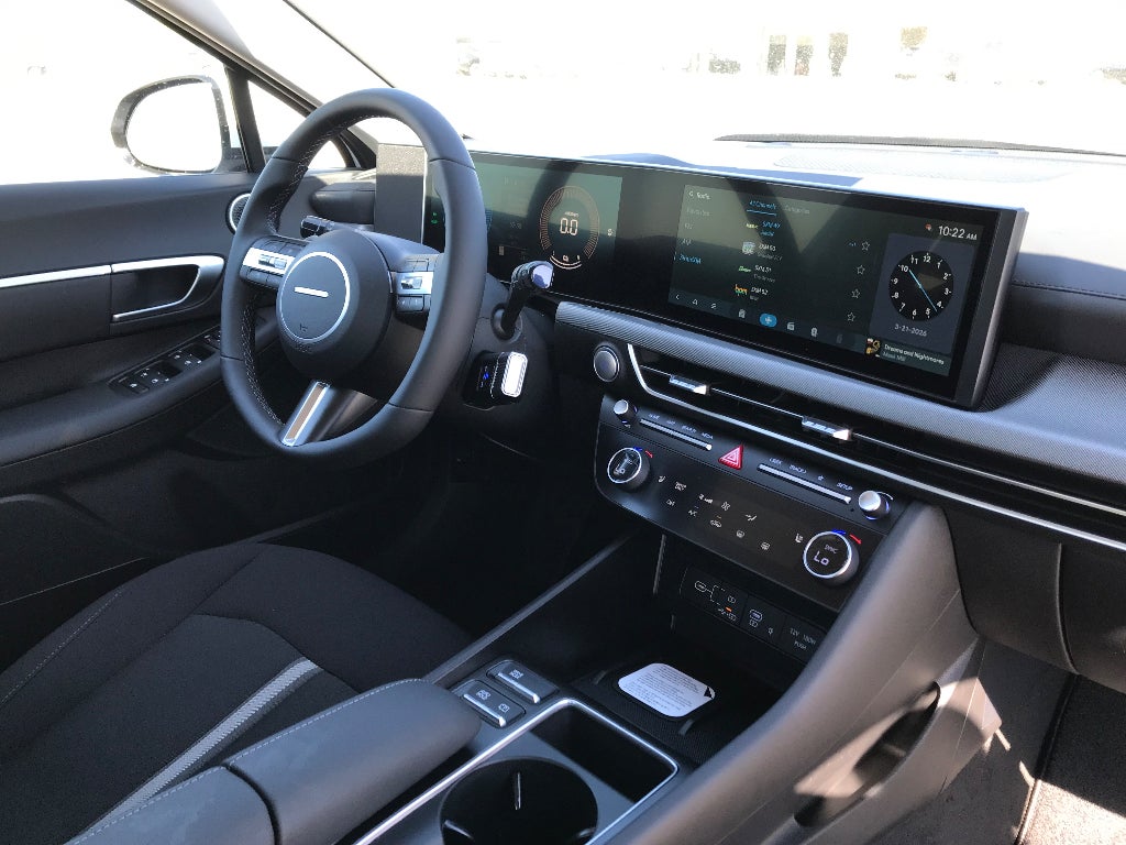 2026 Hyundai SONATA HYBRID SEL