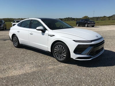 2026 Hyundai SONATA HYBRID SEL