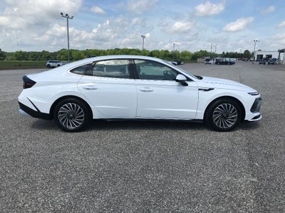 2025 Hyundai SONATA HYBRID SEL
