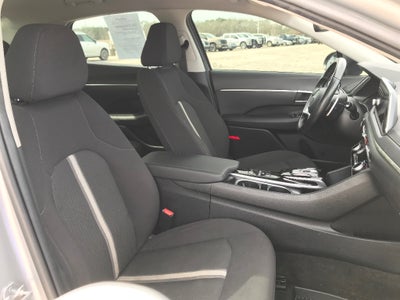 2023 Hyundai SONATA HYBRID SEL