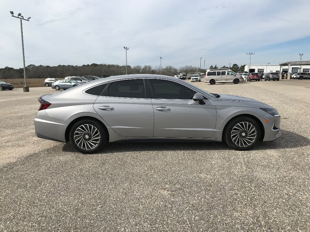 2023 Hyundai SONATA HYBRID SEL