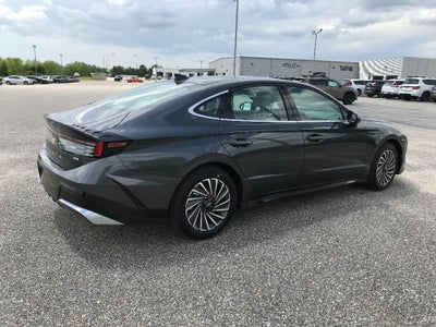2025 Hyundai SONATA HYBRID SEL