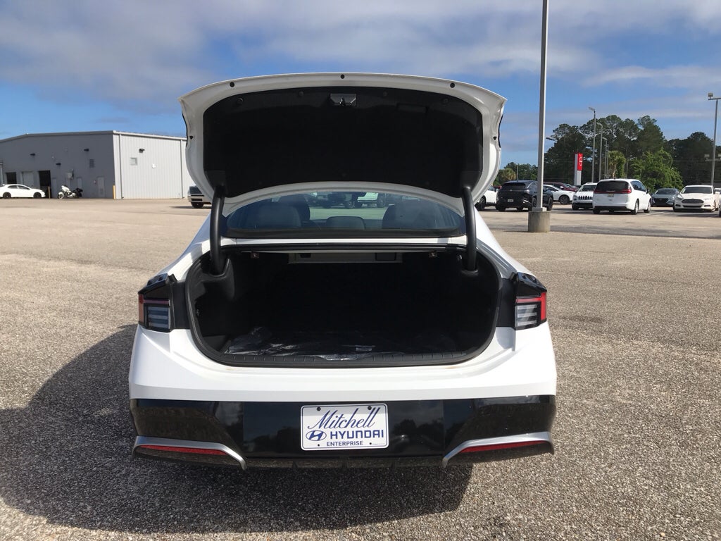 2025 Hyundai SONATA SEL