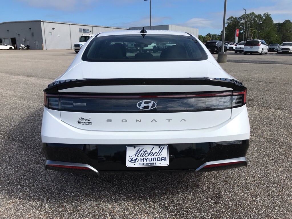 2025 Hyundai SONATA SEL