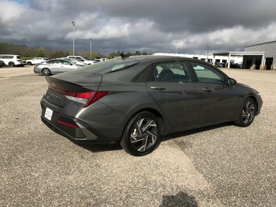 2025 Hyundai ELANTRA SEL Sport