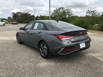 2025 Hyundai ELANTRA SEL Sport