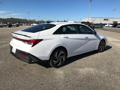 2025 Hyundai ELANTRA SEL Sport