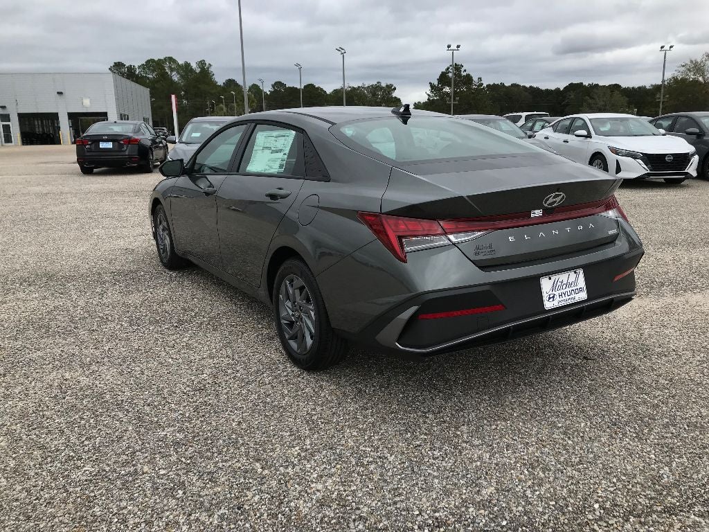 2026 Hyundai ELANTRA HEV Blue