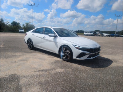 2026 Hyundai ELANTRA Limited