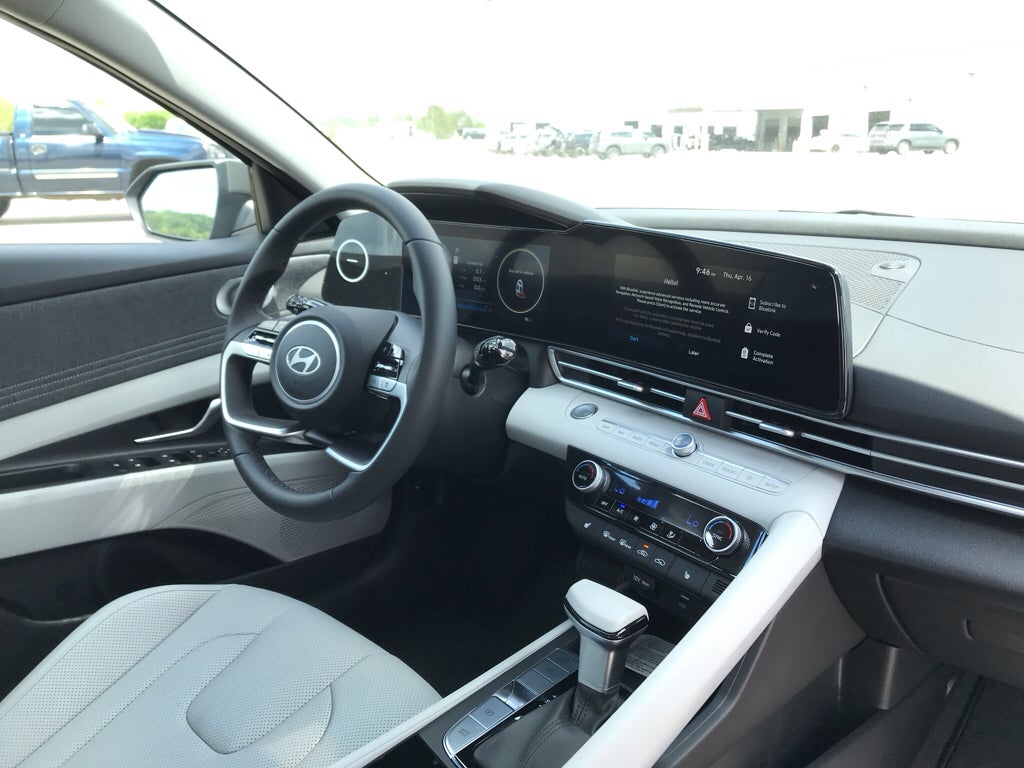 2026 Hyundai ELANTRA Limited