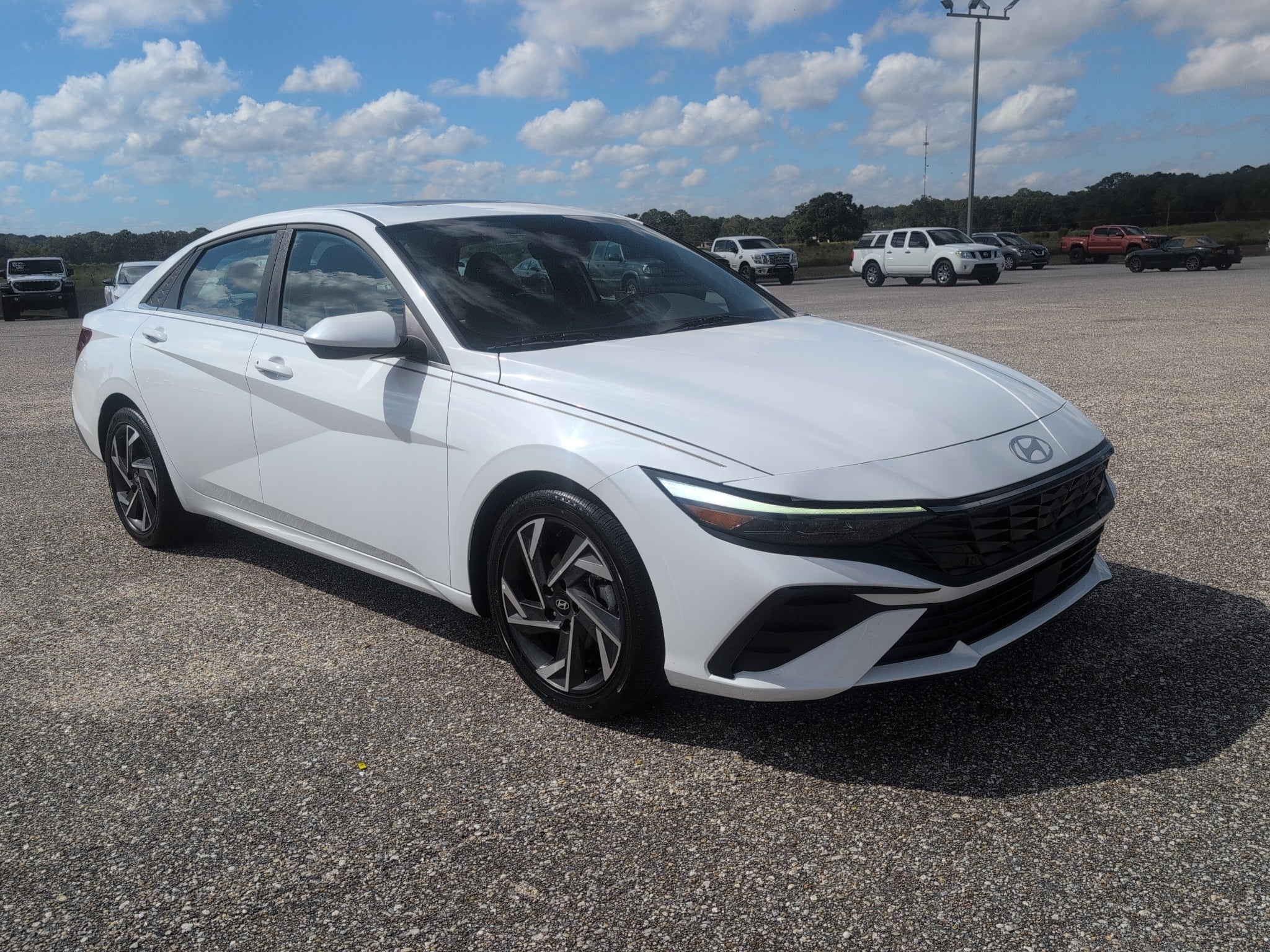 2025 Hyundai ELANTRA SEL Convenience