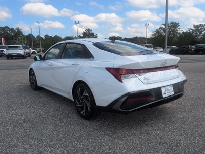 2025 Hyundai ELANTRA SEL Convenience