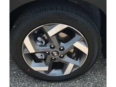 2025 Hyundai VENUE Limited