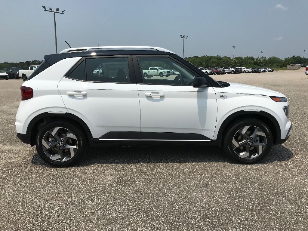2025 Hyundai VENUE Limited