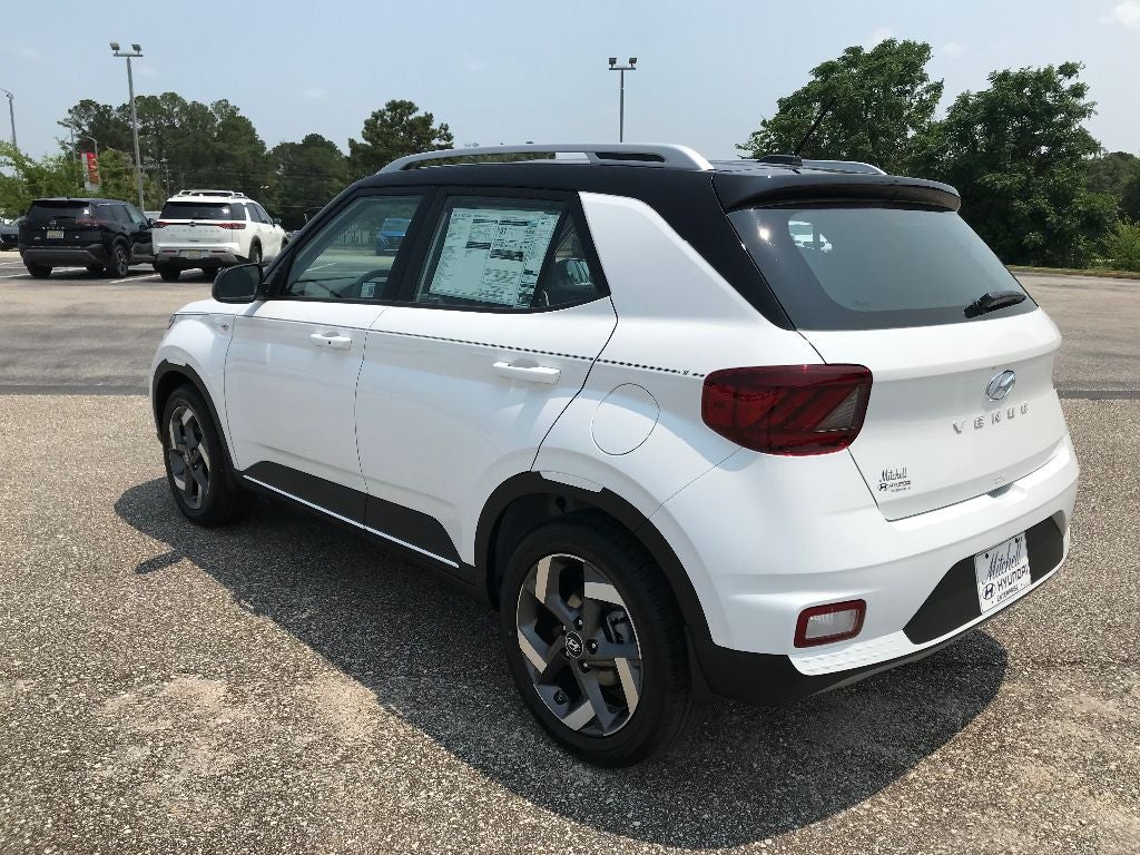 2025 Hyundai VENUE Limited